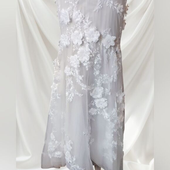 Stunning High Low Tulle With Flower Applique Overlay Gray Mermaid Fit Wedding Dr - Picture 10 of 15